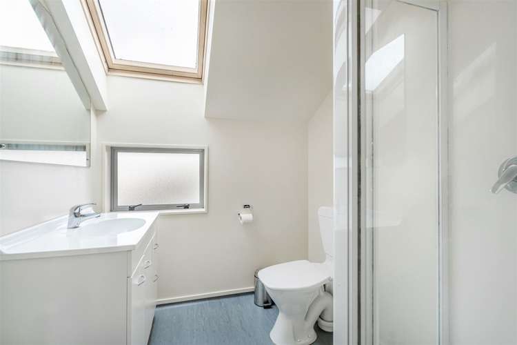 8 Rex Street Riccarton_13