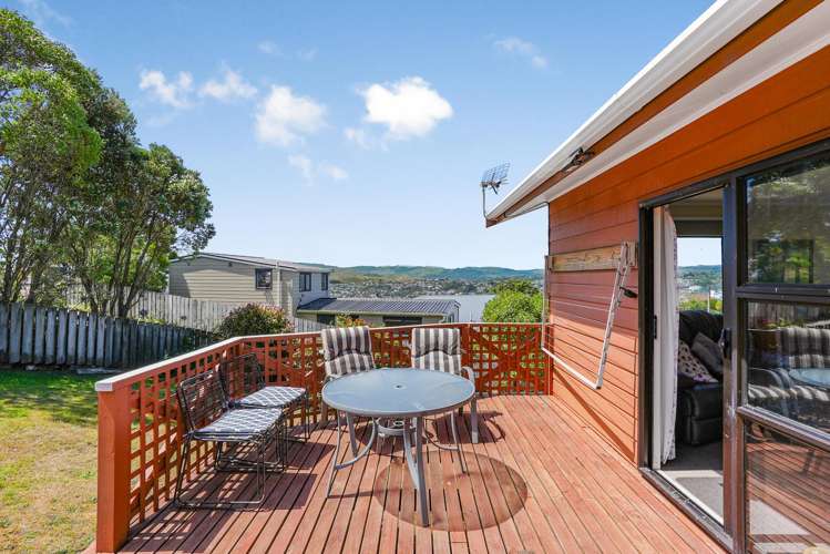 74 Pikarere Street Titahi Bay_16