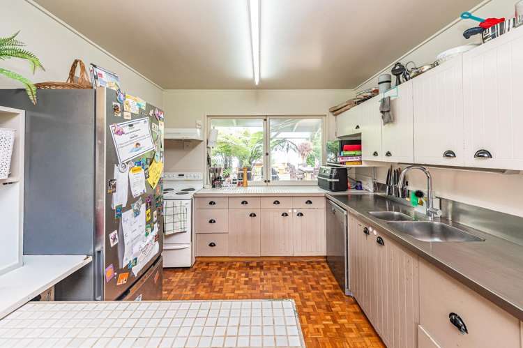 275 Parahaki Road Waverley_12