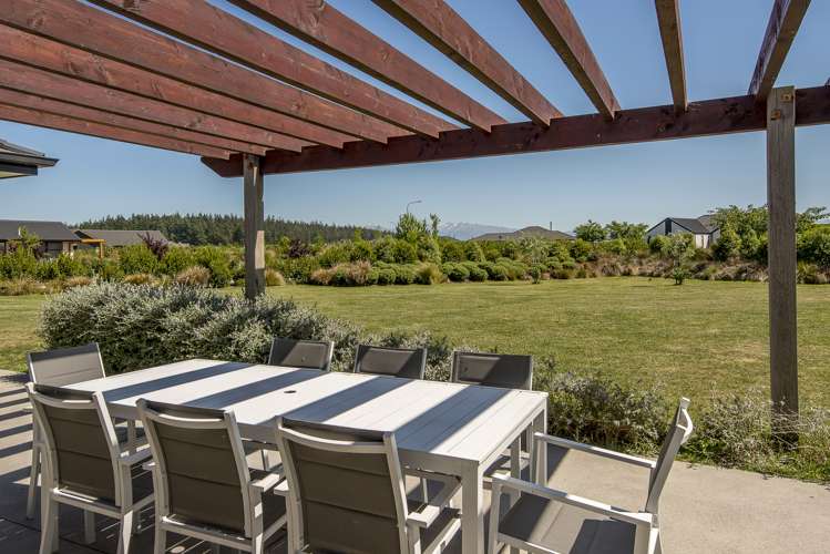 17 Landsborough Drive Darfield_2