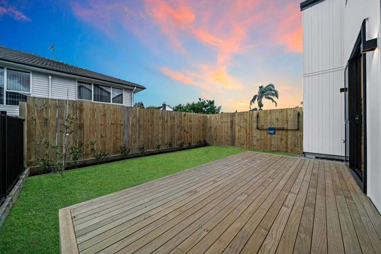 Lot 2&3/1 Imatra Place Sunnyhills_19