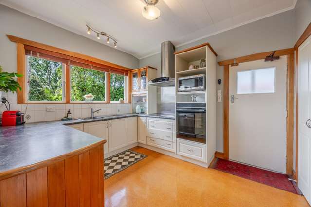19 Holyrood Terrace Waipukurau_4