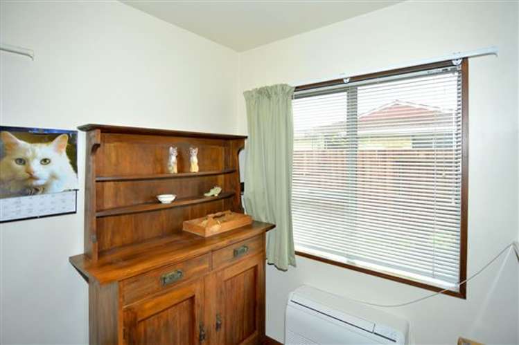 2a Hythe Lane Saint Martins_6