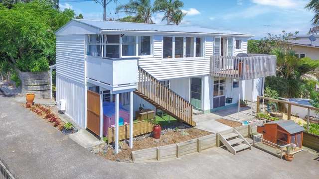 15 Gledstane Road Stanmore Bay_3