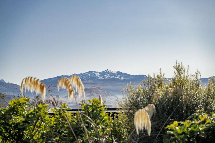 6 Big Valley Drive Jacks Point_14