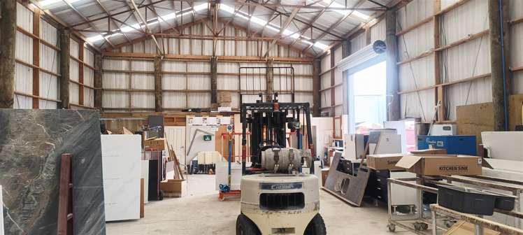 Building 9, 8A Quail Place Hamilton Lake_2