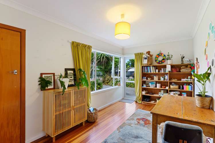 32 Kiharoa Street Otaki Beach_13