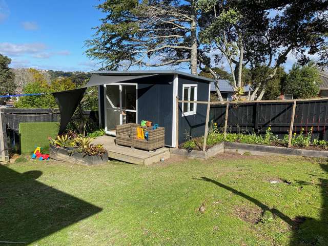 Charming 2BR Unit w/ Garden in Glenfield