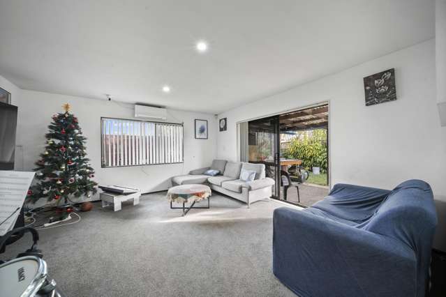 27 Robertson Road Favona_2