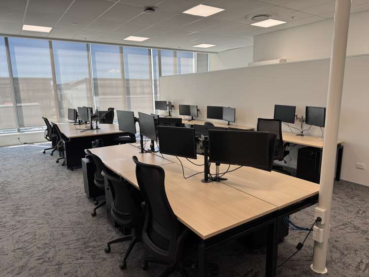 8 Chonny Crescent Manurewa_13