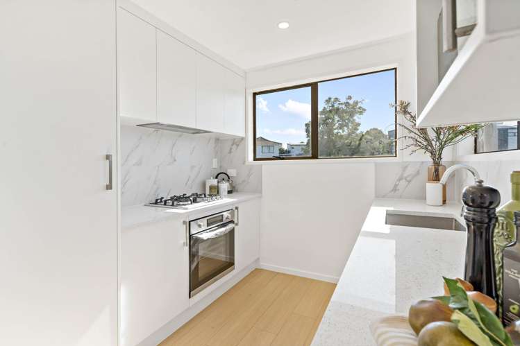 9 Massine Place Randwick Park_18