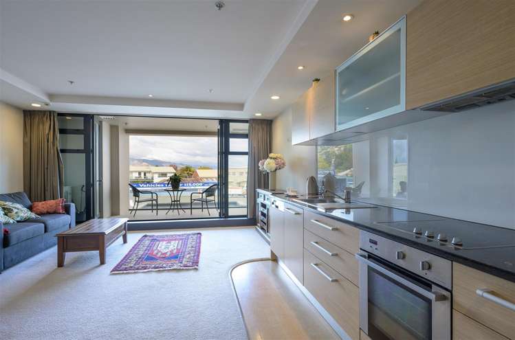 13/5 Bisley Avenue Moana_3