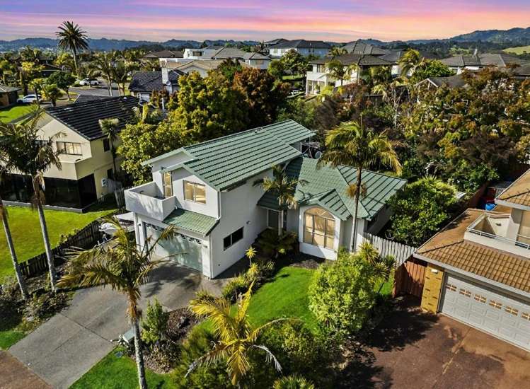 4 San Ambrosio Rise 11401_14