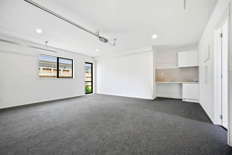 17 St Claire Road Silverdale_18