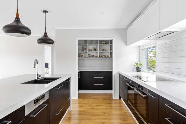 60 Roberts Road Matakatia_3