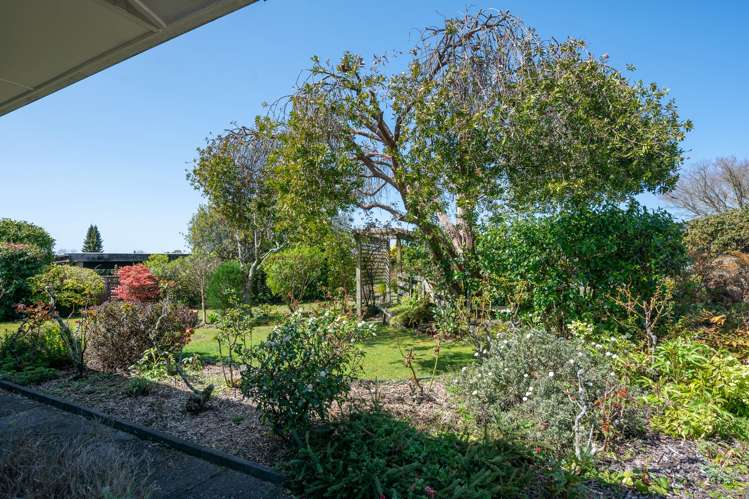 9 Totaravale Street Pukehangi_19