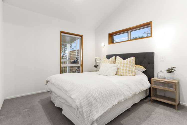 156 Candia Road Henderson Valley_25