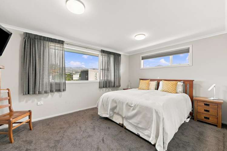 8 Sunset Place Otematata_13