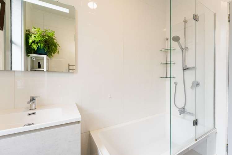 13 Rona Street Saint Kilda_18