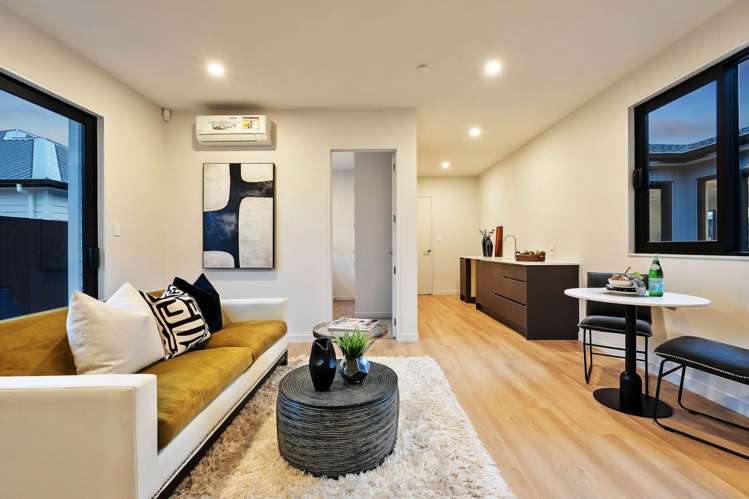 61 Tipu Crescent Wainui_12