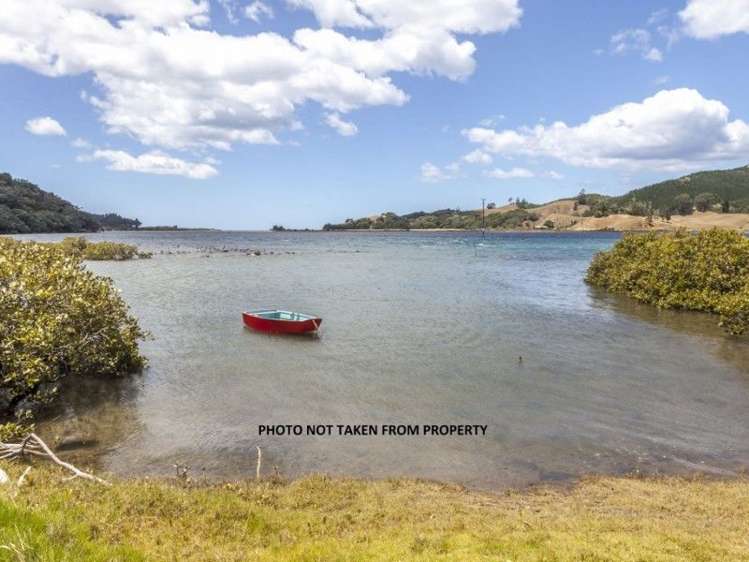 30 Ngahere Terrace Opoutere_11