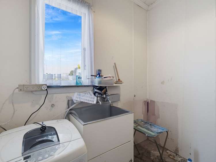 72 Ferry Road Clive_15