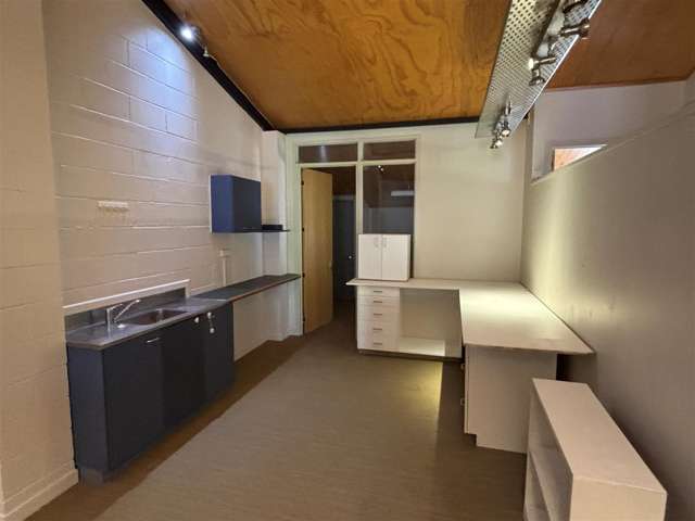 Unit 1, 15 Lake Road Frankton_4