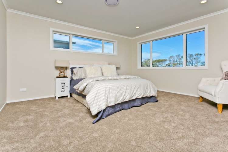 22 Spyglass Street Red Beach_18