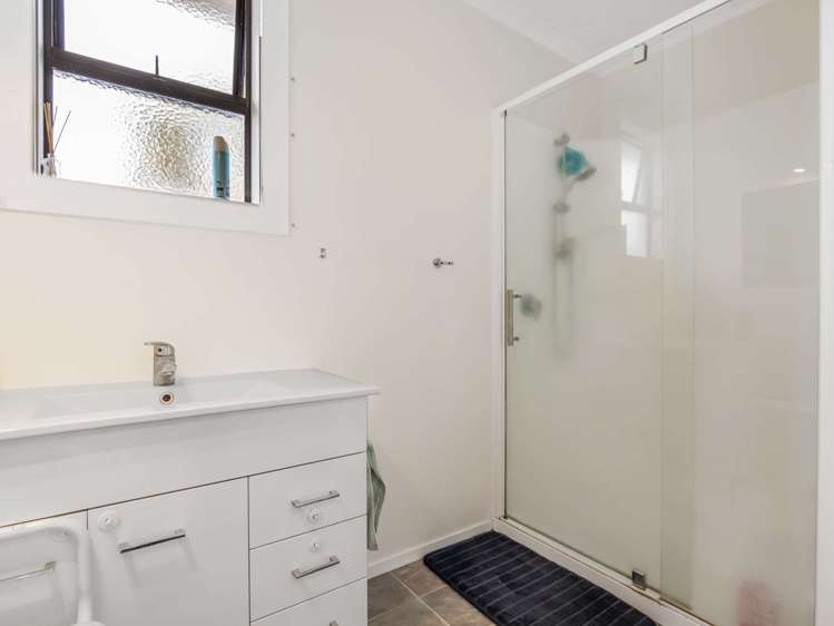 18 Kowhai Avenue Edgecumbe_16