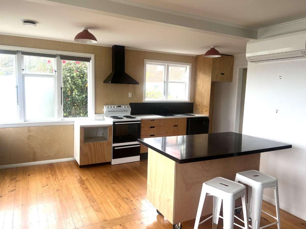 3 Bedroom on Canada 2