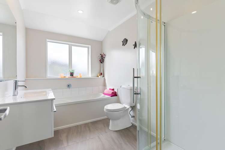 63 Mauldeth Terrace Churton Park_11