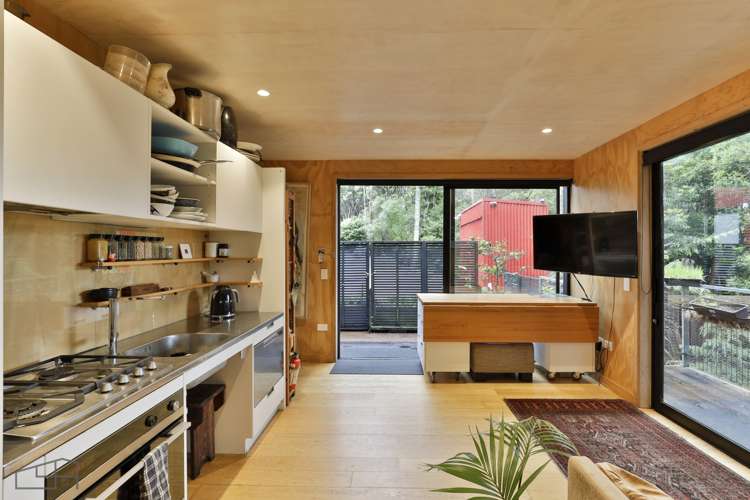 27 Longfellow Parade Glen Eden_18