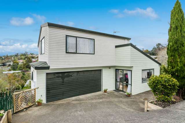 75 Girrahween Drive Totara Vale_1