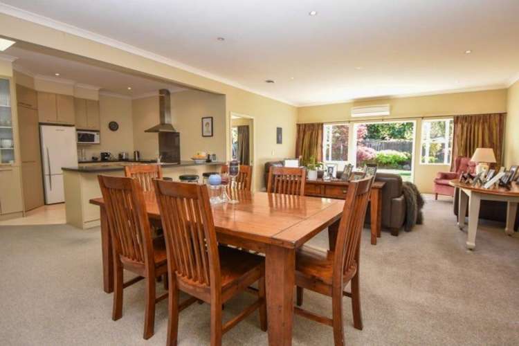 26 Deller Drive Carterton_10