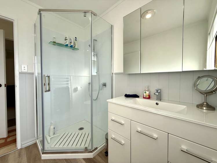 58 Bow Street Raglan_14