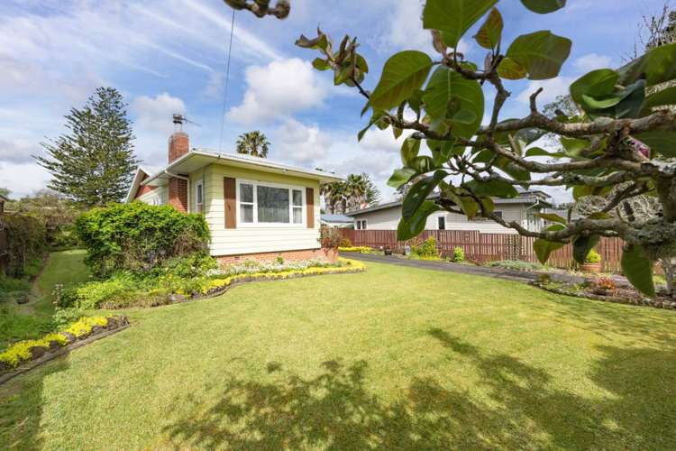 25 Margan Avenue New Lynn_4