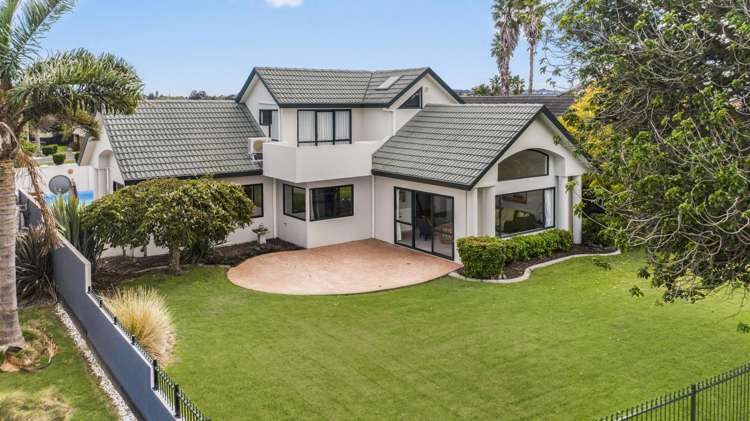 82 Glenross Drive Wattle Downs_16