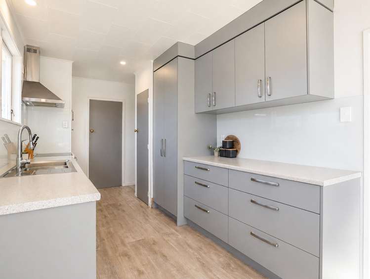 238 Sunset Road Sunnybrook_12