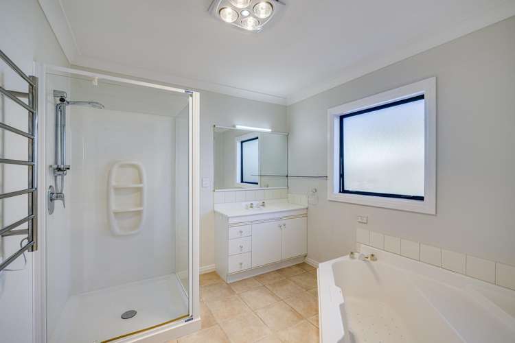 71 Avenue Road Greenmeadows_17