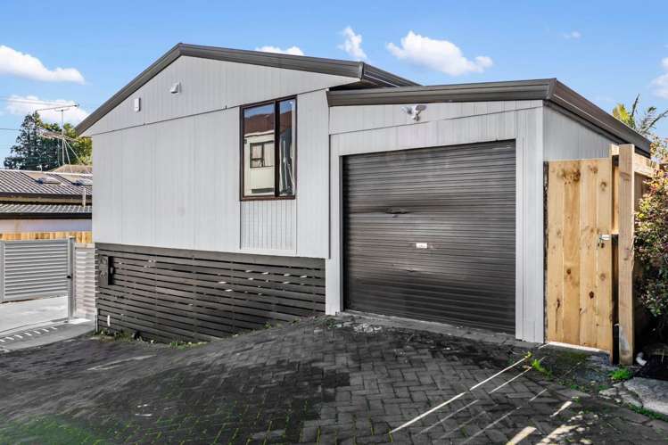 2/34 Ferndale Road_5