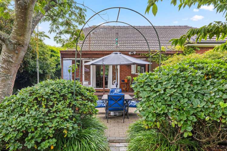 5 McCombs Street Somerfield_17