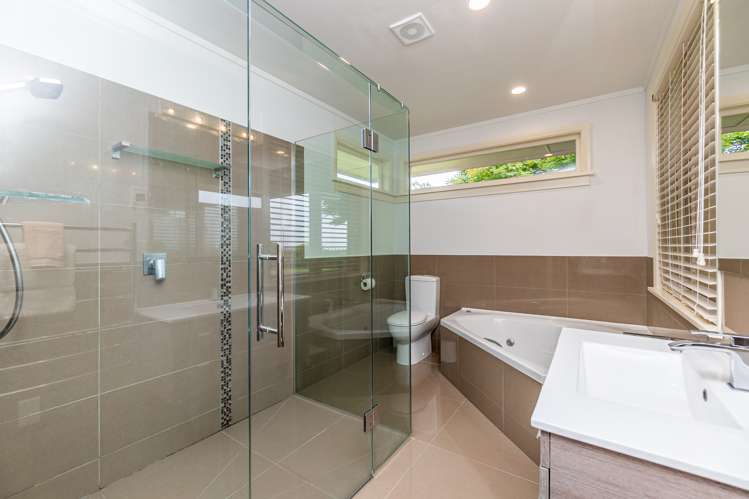 304 Pages Road Gleniti_20