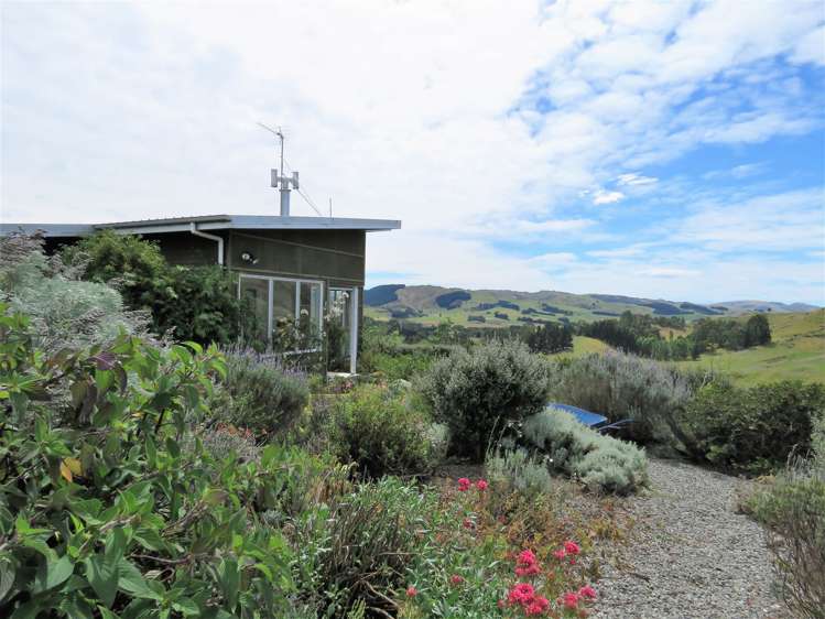 2/266 Patersons Road Motunau_0