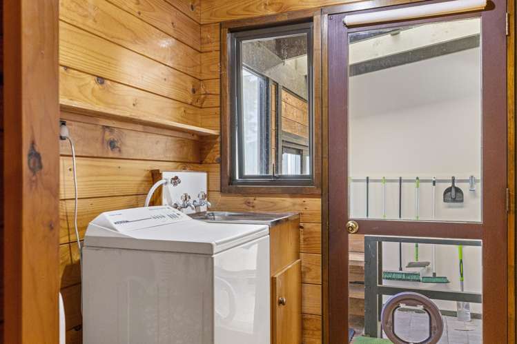 23 Ewing Grove Acacia Bay_18