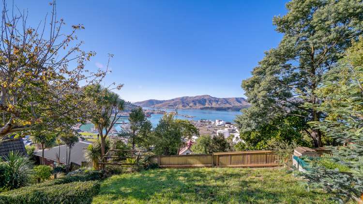 3 Pages Road Lyttelton_22