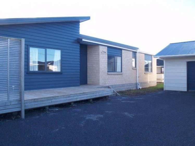 8a Raukawa Street Otaki_16
