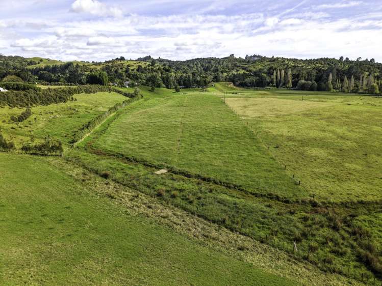 1277 Oruru Road Peria_10