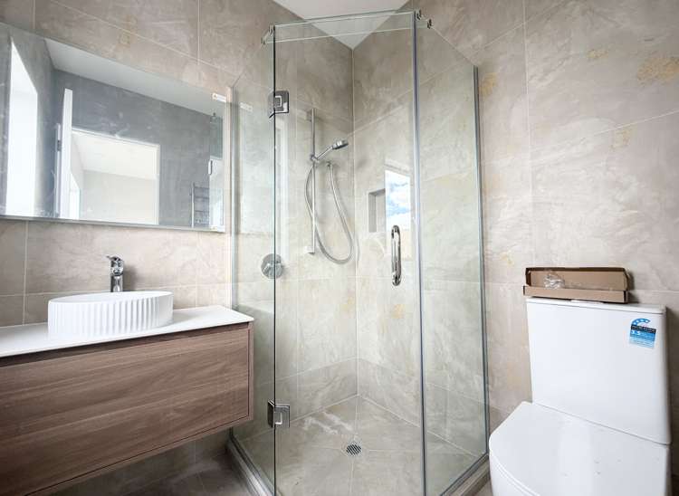 94 Huanui Drive Orewa_10