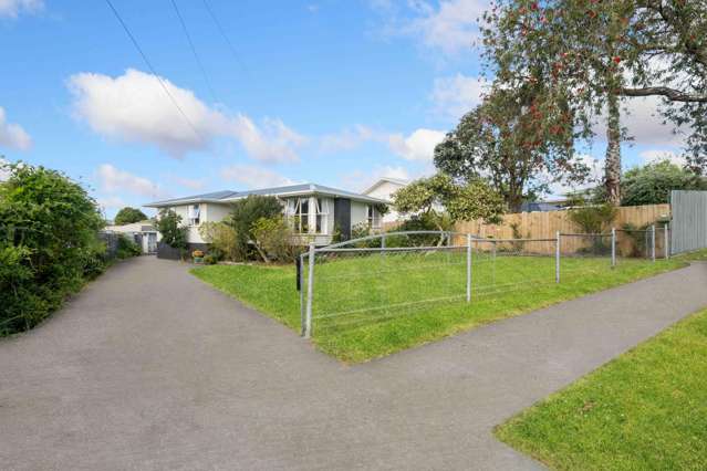 26 Sandbrook Avenue Otara_4