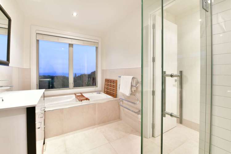 64 Beauvoir Avenue Matakatia_19